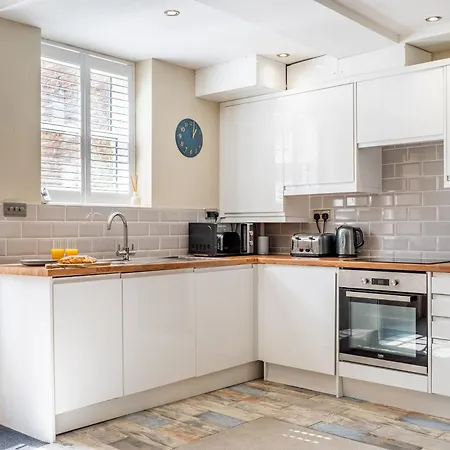 The Garden Courtyard *