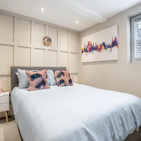 The Garden Courtyard